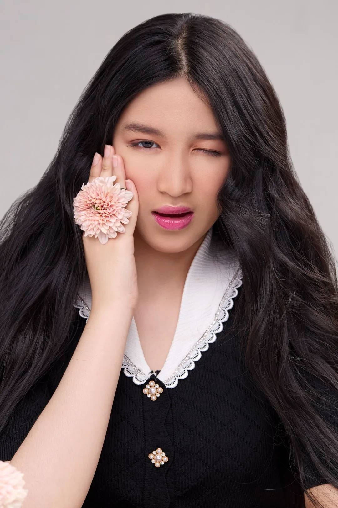 Contoh-Entertainment-0079-1