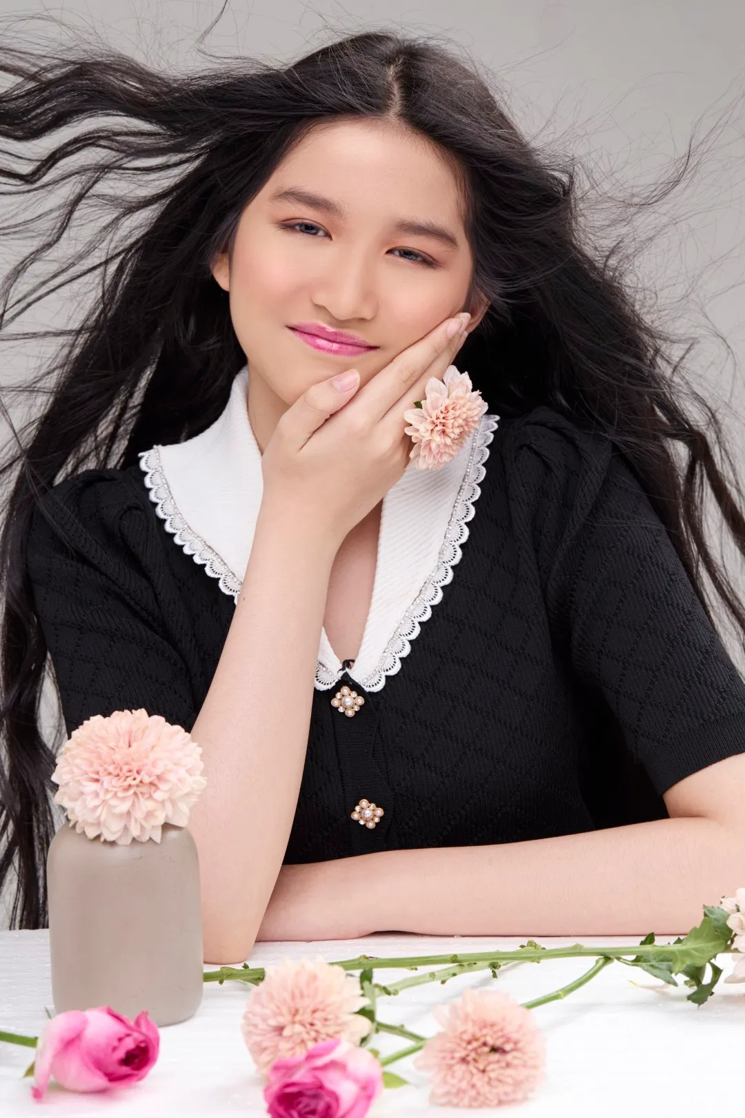 Contoh-Entertainment-0105-1